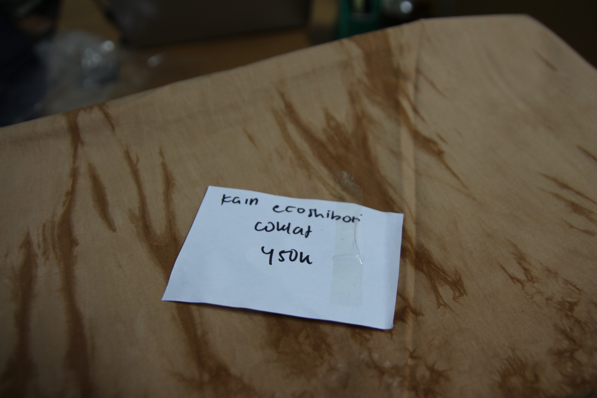 Kain Ecoshibori coklat