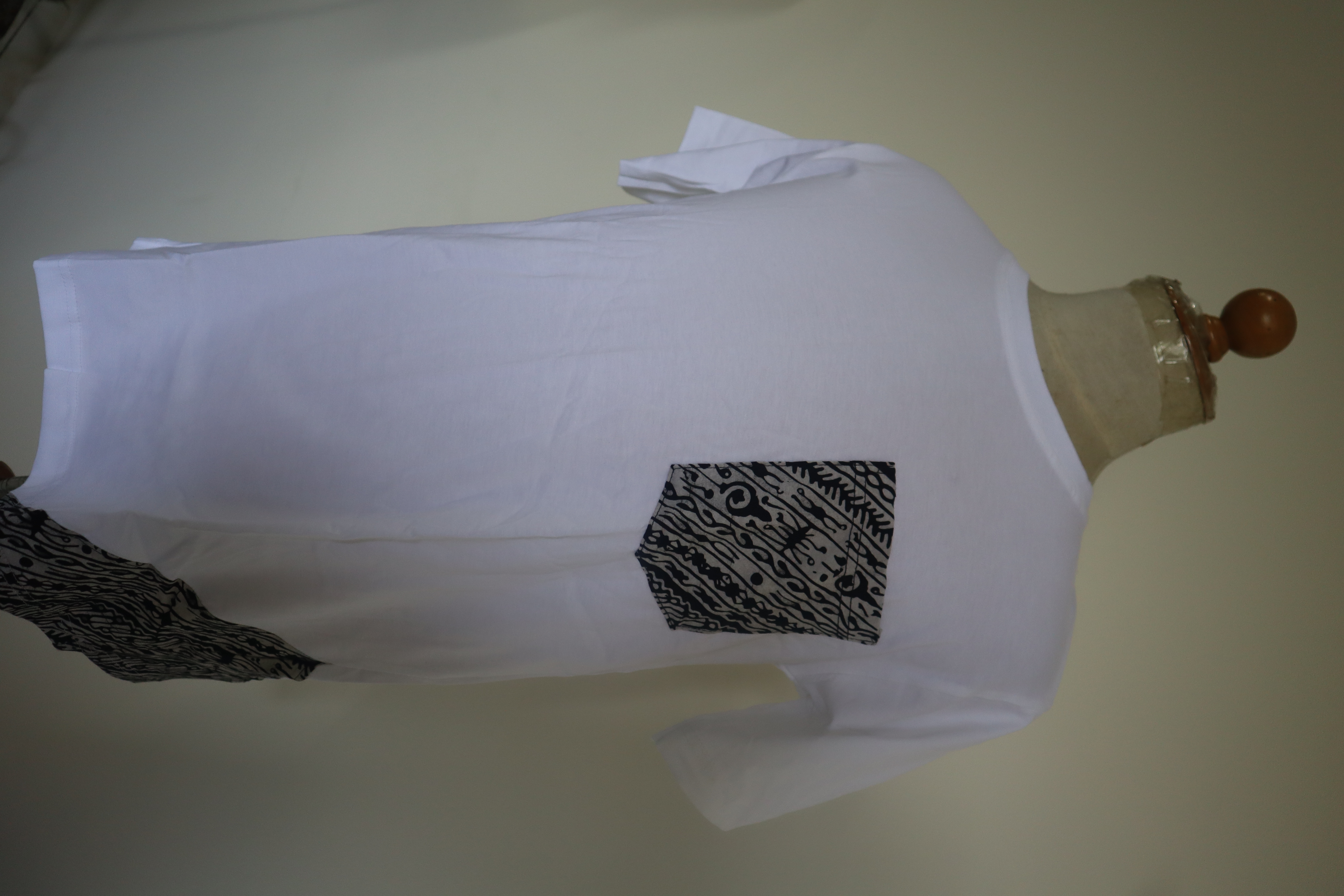 Kaos Putih Remaja XS